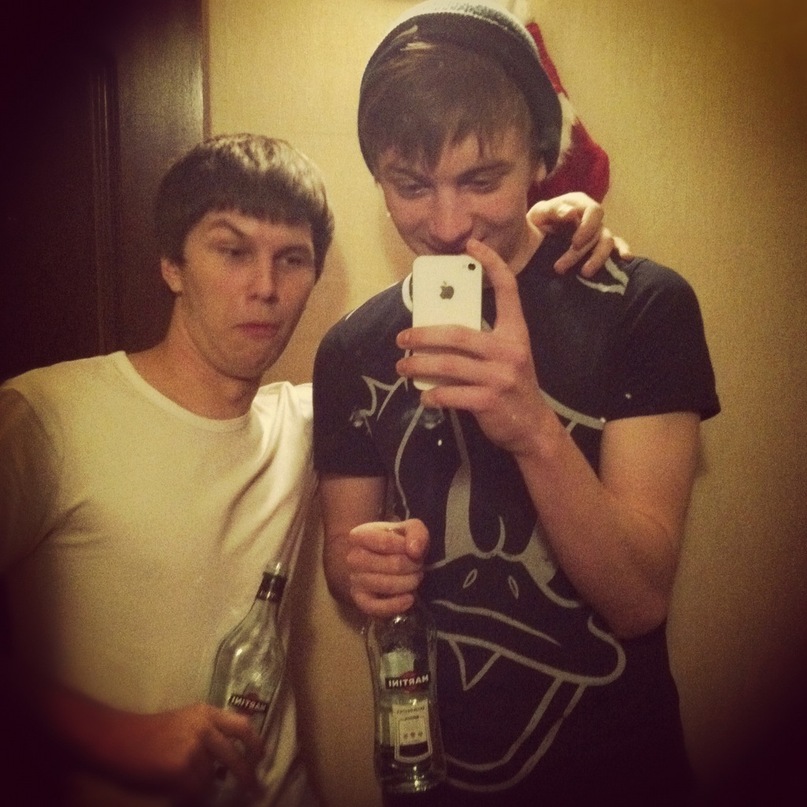 Red White фотография #5